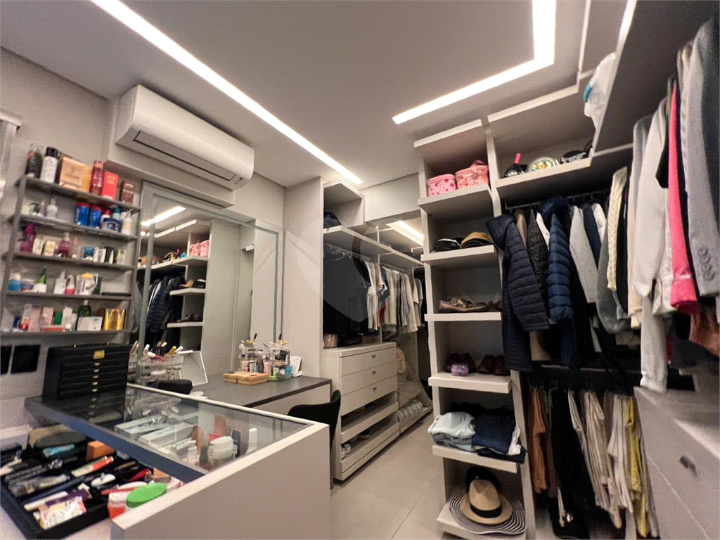 Edificio Scena, Santana. Construtora Gafisa. Área util de 220 m2, 4 vagas demarcada