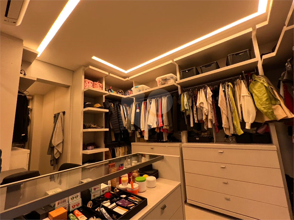 Edificio Scena, Santana. Construtora Gafisa. Área util de 220 m2, 4 vagas demarcada