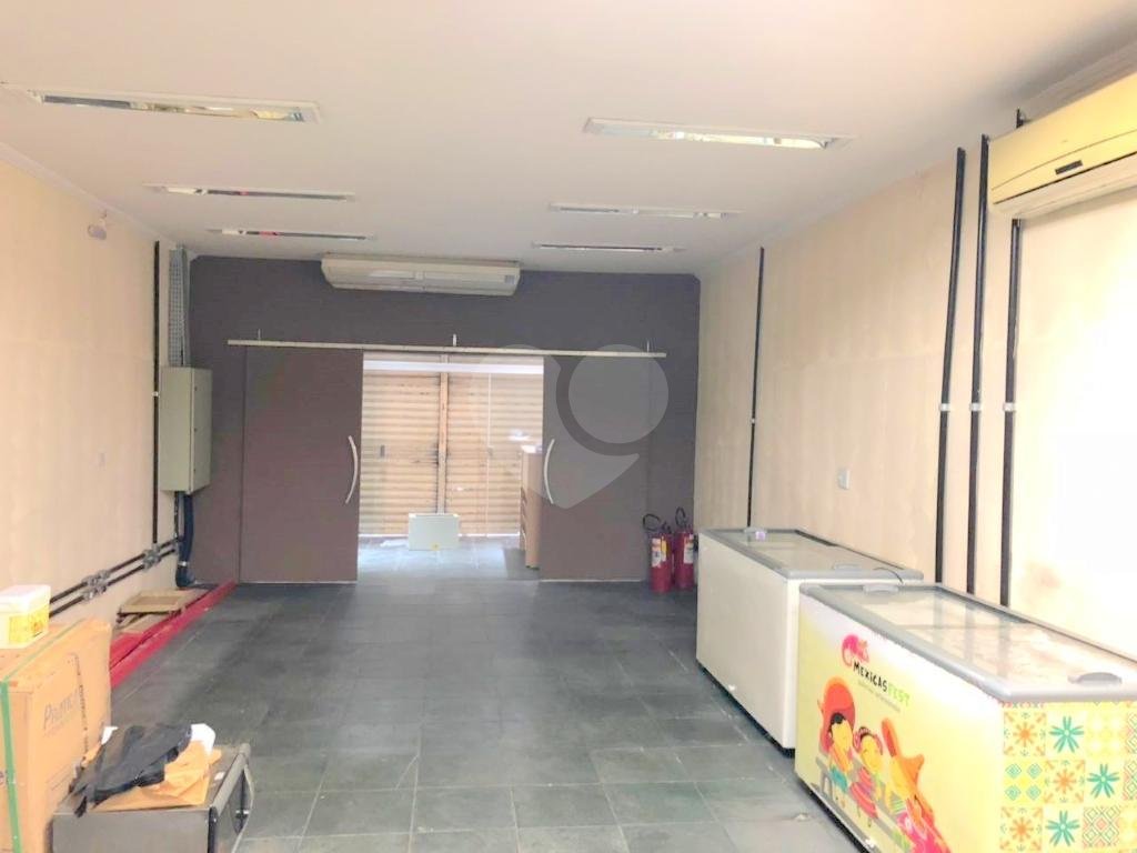 Excelente prédio comercial localizado na Vila Formosa com 592m