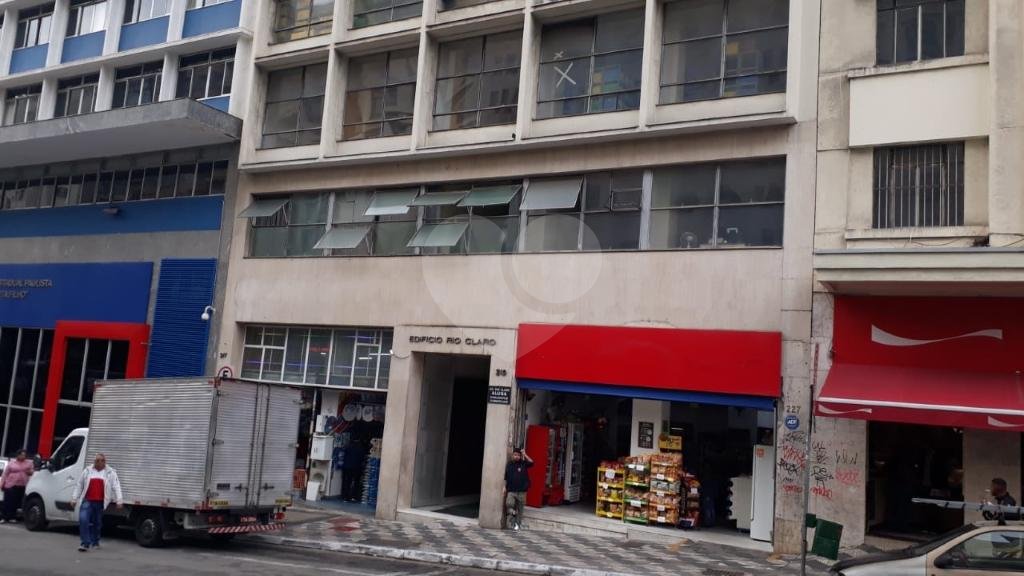 Sala Comercial Com 100 Metros de Área Útil no Centro Ao Lado da Viaduto do Chá e Metrô Anhangabaú!!!