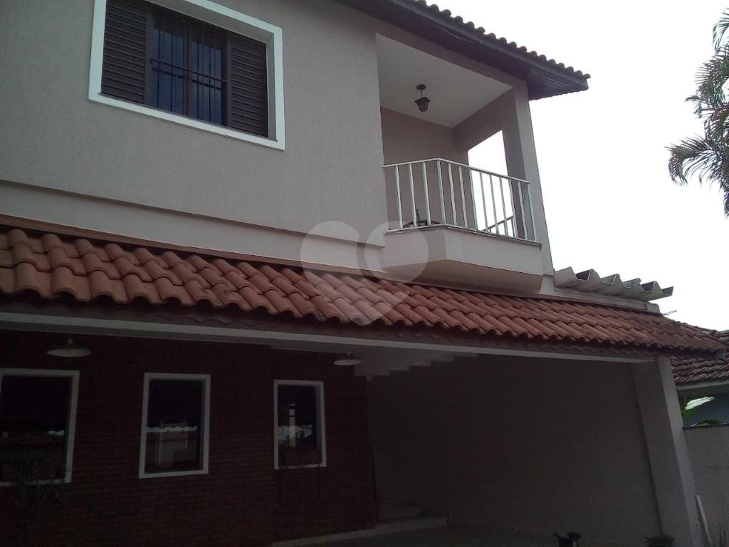 Sobrado no Tremembé com Piscina - permuta