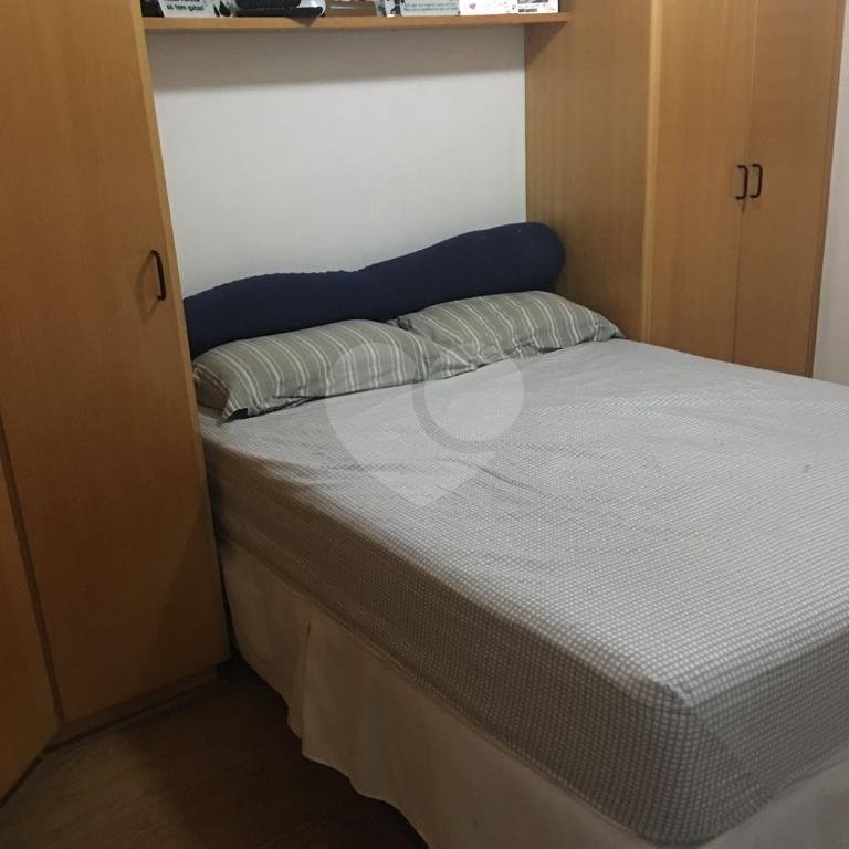 Apartamento com 2 Quartos à Venda, 65 m² Com 2 vagas
