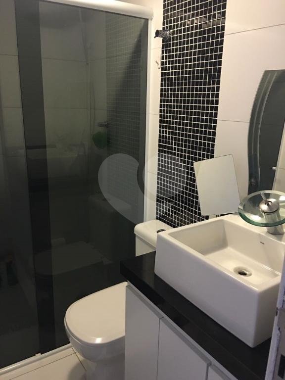 Apartamento com 2 Quartos à Venda, 65 m² Com 2 vagas