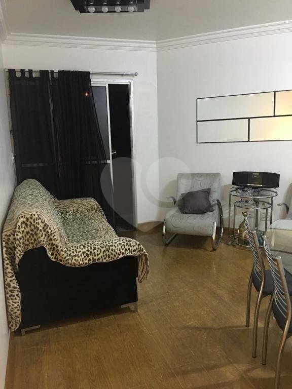 Apartamento com 2 Quartos à Venda, 65 m² Com 2 vagas