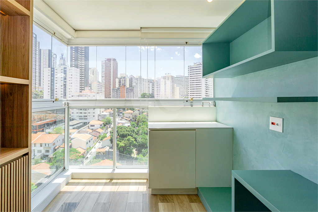 Novo loft com 46 m², lazer e serviços. Paraíso próximo de Metro.
