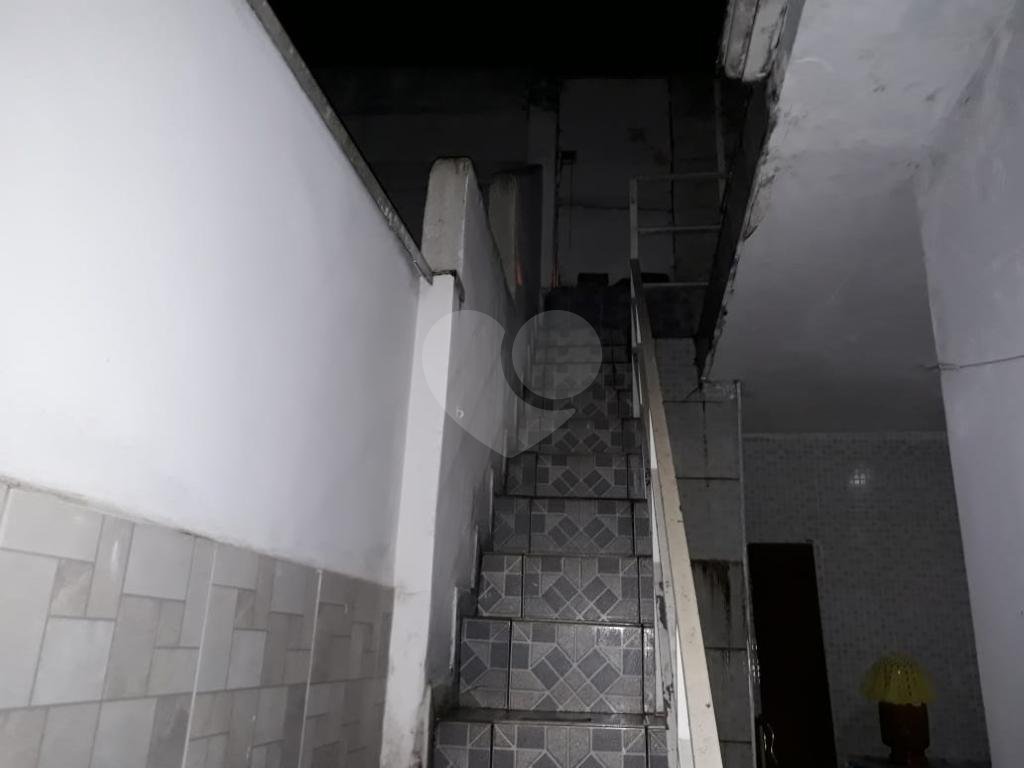 Casa térrea no bairro do Tremembé com 2 dormitórios e 2 vagas