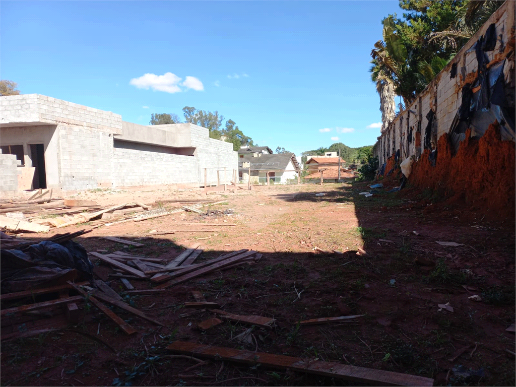 Terreno no bairro do Jardim Floresta com 732,50 metros sendo 14,65 x 50 ja pronto para construir!!