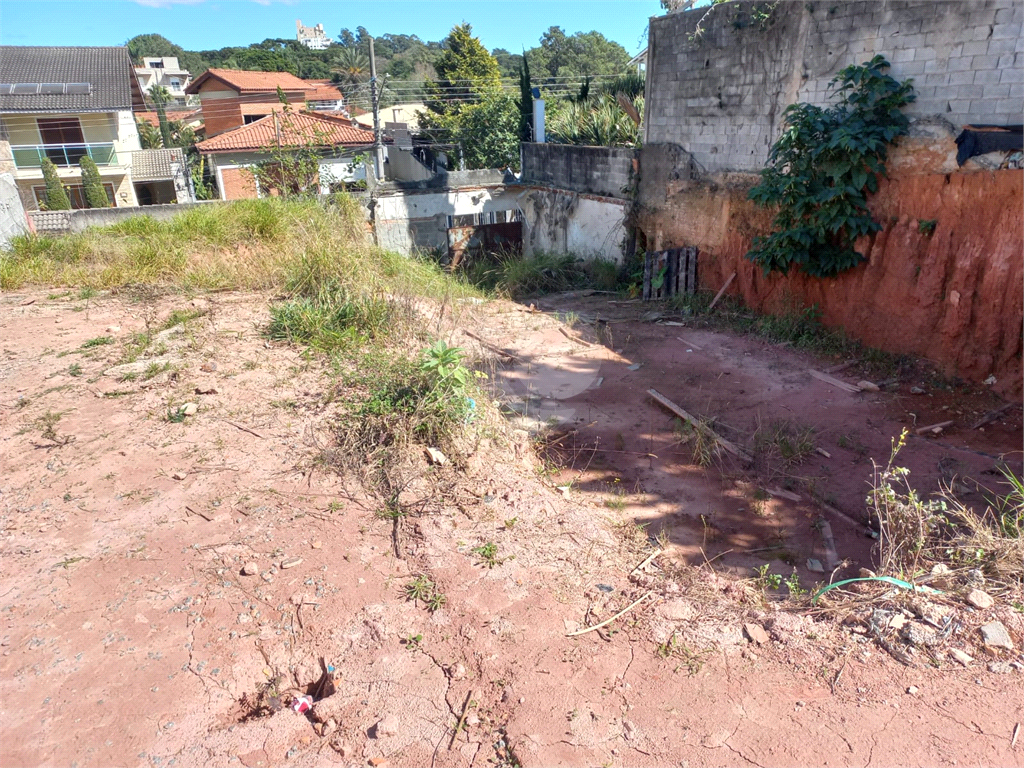 Terreno no bairro do Jardim Floresta com 732,50 metros sendo 14,65 x 50 ja pronto para construir!!