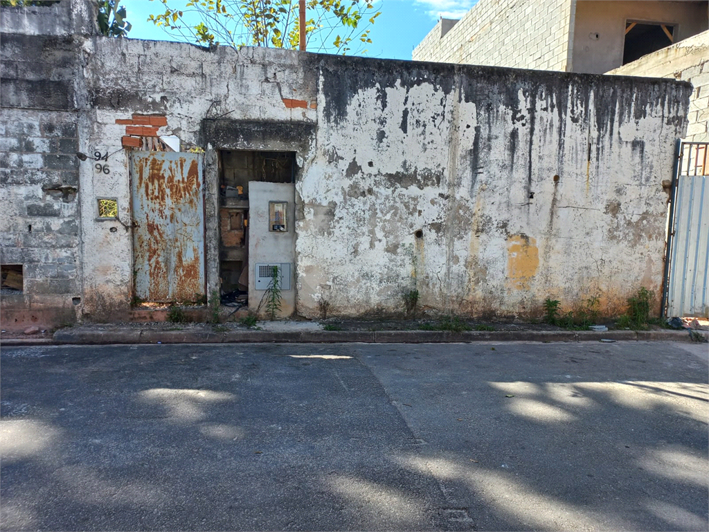 Terreno no bairro do Jardim Floresta com 732,50 metros sendo 14,65 x 50 ja pronto para construir!!