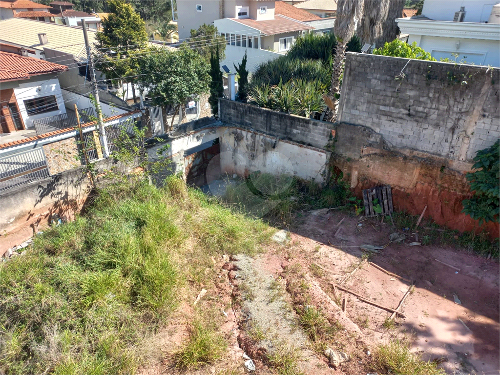 Terreno no bairro do Jardim Floresta com 732,50 metros sendo 14,65 x 50 ja pronto para construir!!