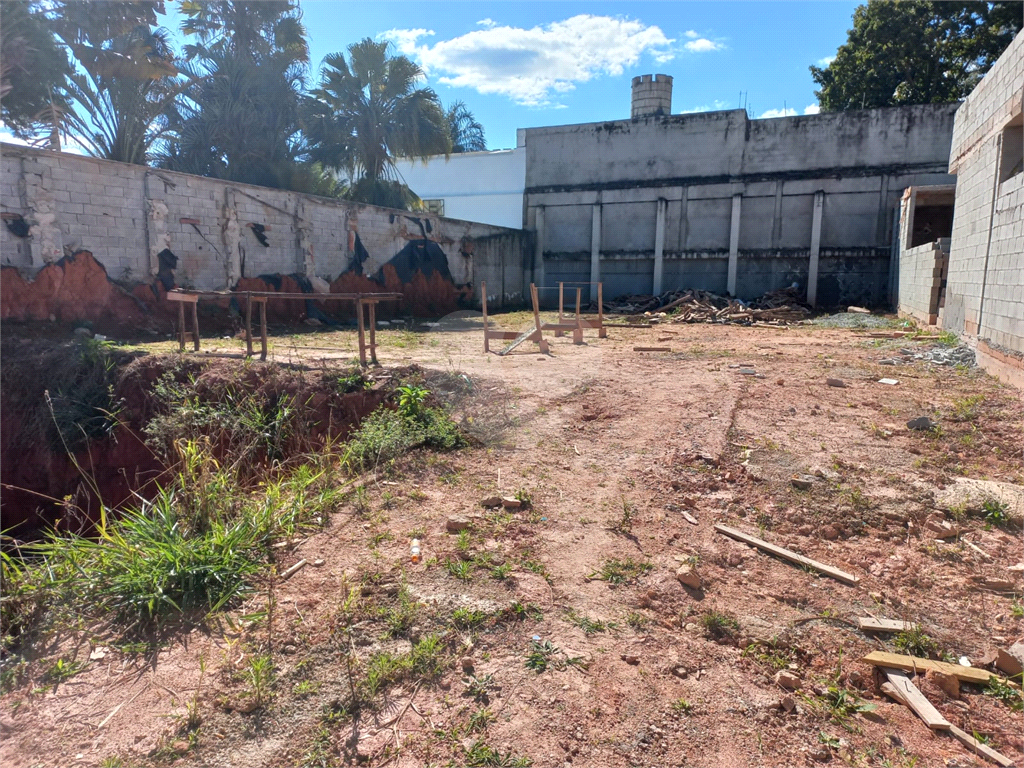 Terreno no bairro do Jardim Floresta com 732,50 metros sendo 14,65 x 50 ja pronto para construir!!