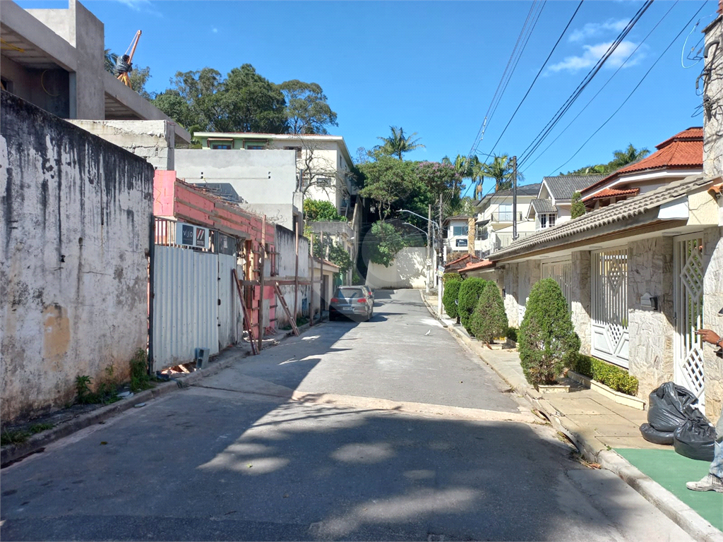 Terreno no bairro do Jardim Floresta com 732,50 metros sendo 14,65 x 50 ja pronto para construir!!