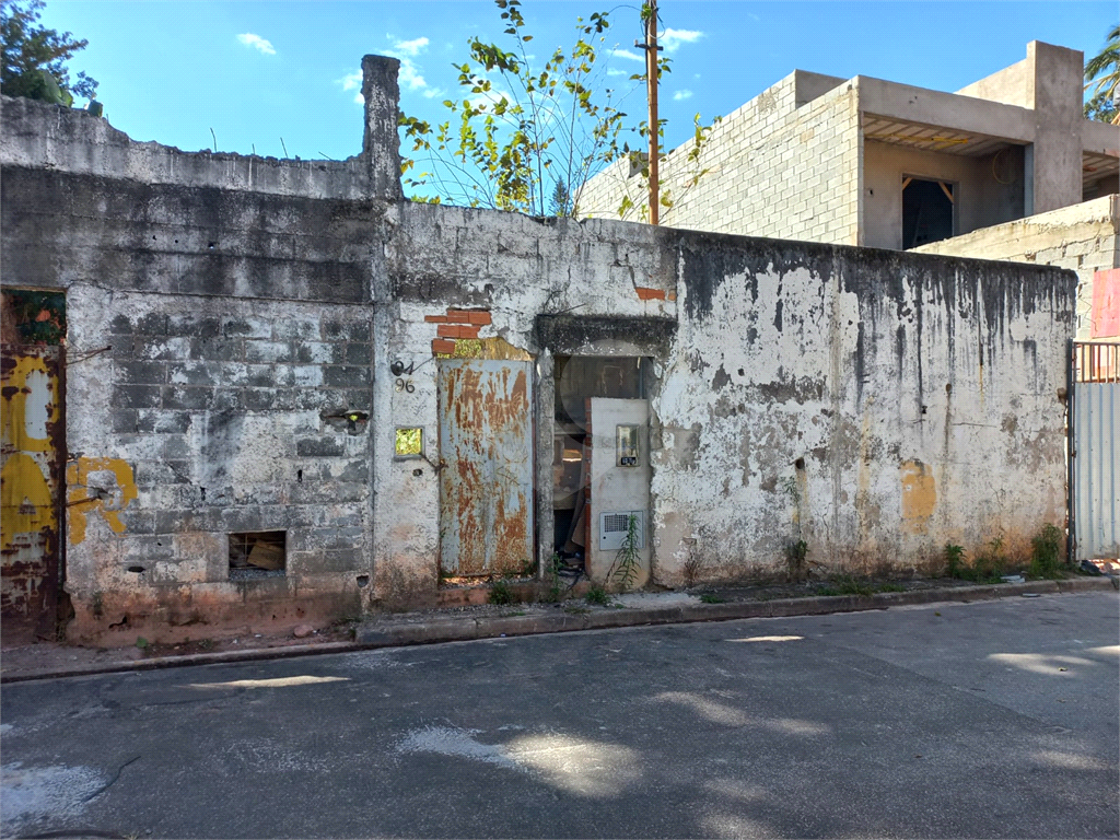 Terreno no bairro do Jardim Floresta com 732,50 metros sendo 14,65 x 50 ja pronto para construir!!