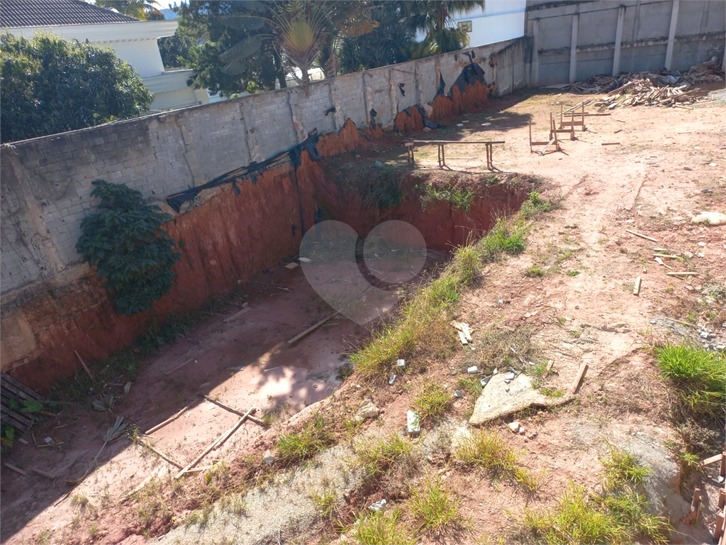Terreno no bairro do Jardim Floresta com 732,50 metros sendo 14,65 x 50 ja pronto para construir!!