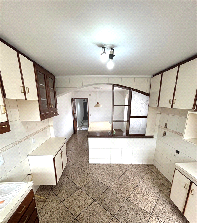 Sobrado com 3 dormitórios,1 suite, Quintal gourmet, 4 vagas à Venda no bairro Parada Inglesa em São Paulo.