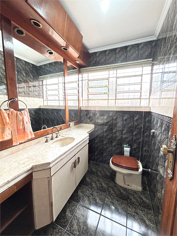 Sobrado com 3 dormitórios,1 suite, Quintal gourmet, 4 vagas à Venda no bairro Parada Inglesa em São Paulo.