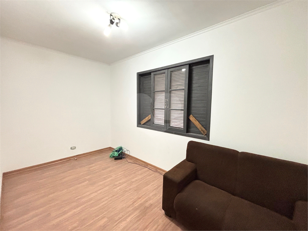 Sobrado com 3 dormitórios,1 suite, Quintal gourmet, 4 vagas à Venda no bairro Parada Inglesa em São Paulo.