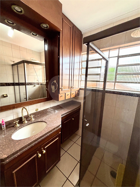 Sobrado com 3 dormitórios,1 suite, Quintal gourmet, 4 vagas à Venda no bairro Parada Inglesa em São Paulo.