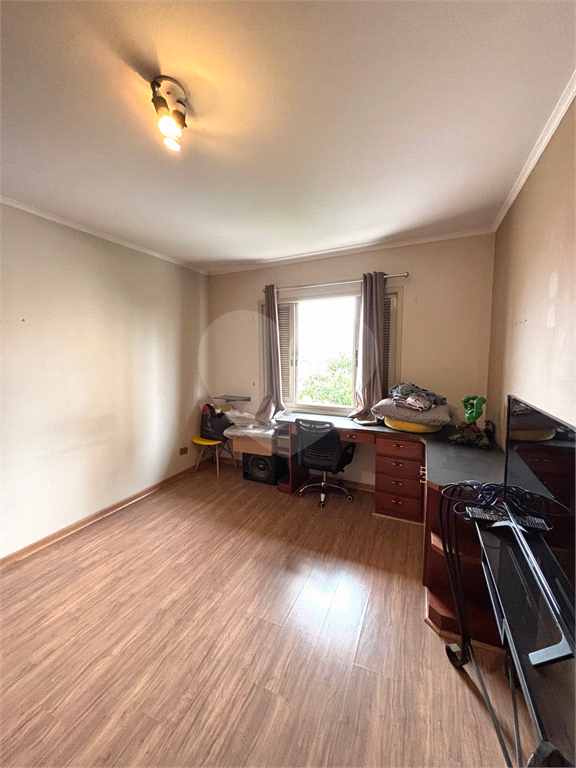 Sobrado com 3 dormitórios,1 suite, Quintal gourmet, 4 vagas à Venda no bairro Parada Inglesa em São Paulo.