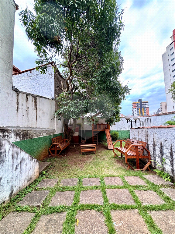 Sobrado com 3 dormitórios,1 suite, Quintal gourmet, 4 vagas à Venda no bairro Parada Inglesa em São Paulo.