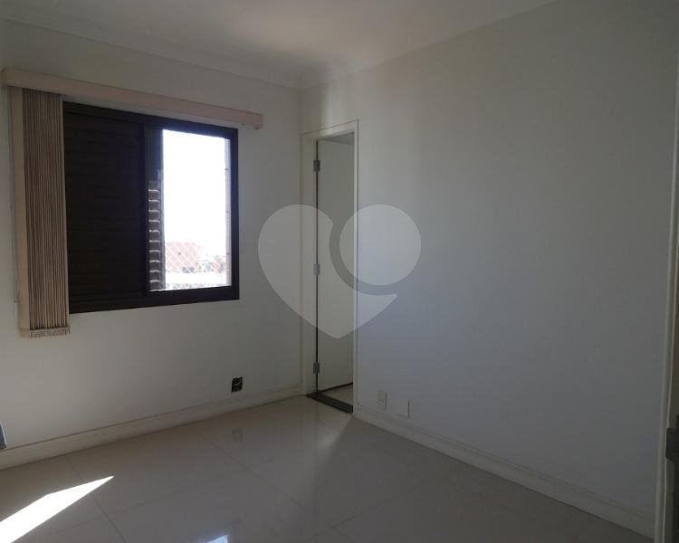 Rua Tranquila, Andar Alto, Próximo à Av. Sumaré