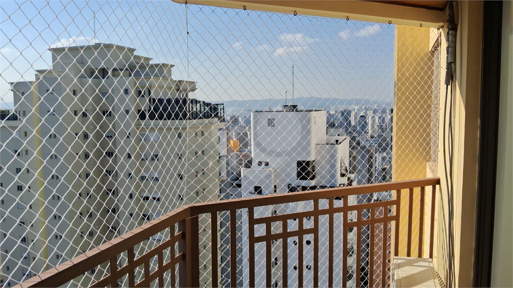 Rua Tranquila, Andar Alto, Próximo à Av. Sumaré