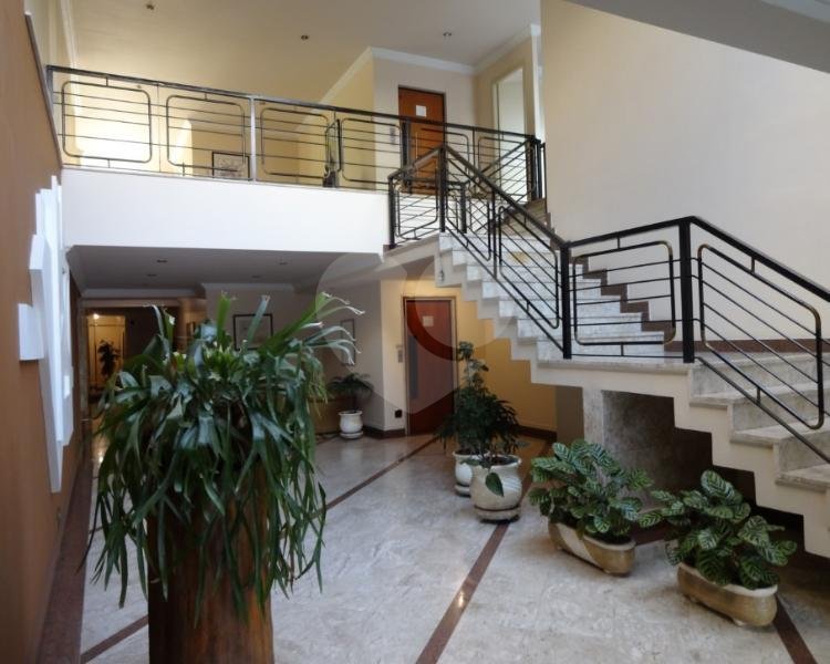 Rua Tranquila, Andar Alto, Próximo à Av. Sumaré