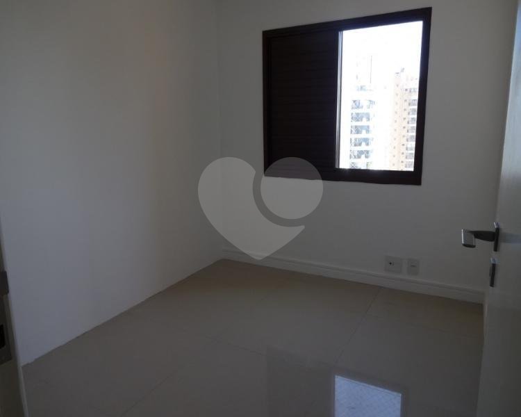 Rua Tranquila, Andar Alto, Próximo à Av. Sumaré