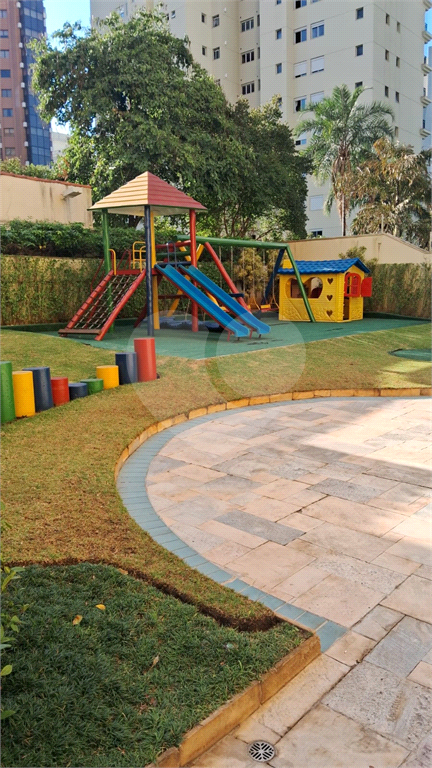 Rua Tranquila, Andar Alto, Próximo à Av. Sumaré