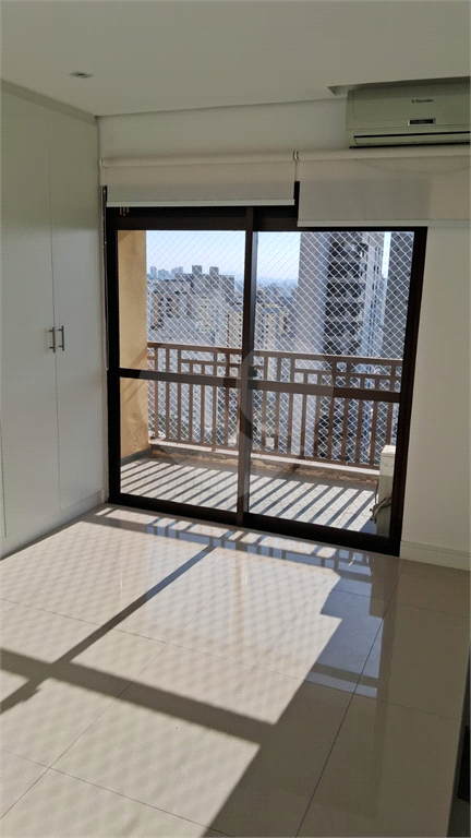 Rua Tranquila, Andar Alto, Próximo à Av. Sumaré