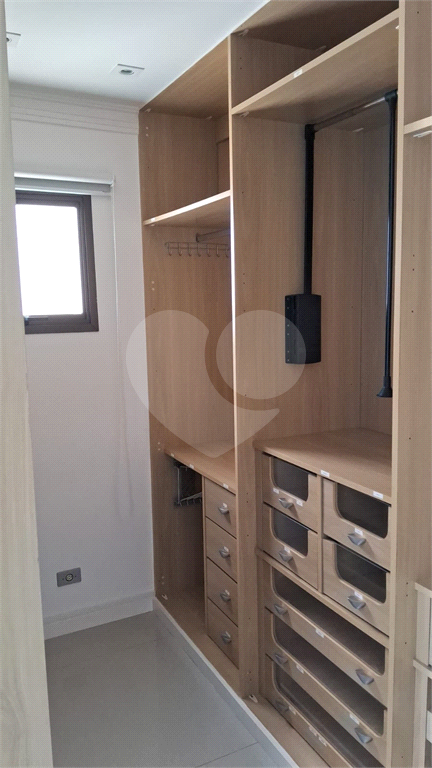 Rua Tranquila, Andar Alto, Próximo à Av. Sumaré