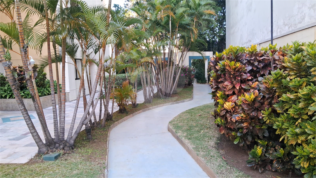 Rua Tranquila, Andar Alto, Próximo à Av. Sumaré