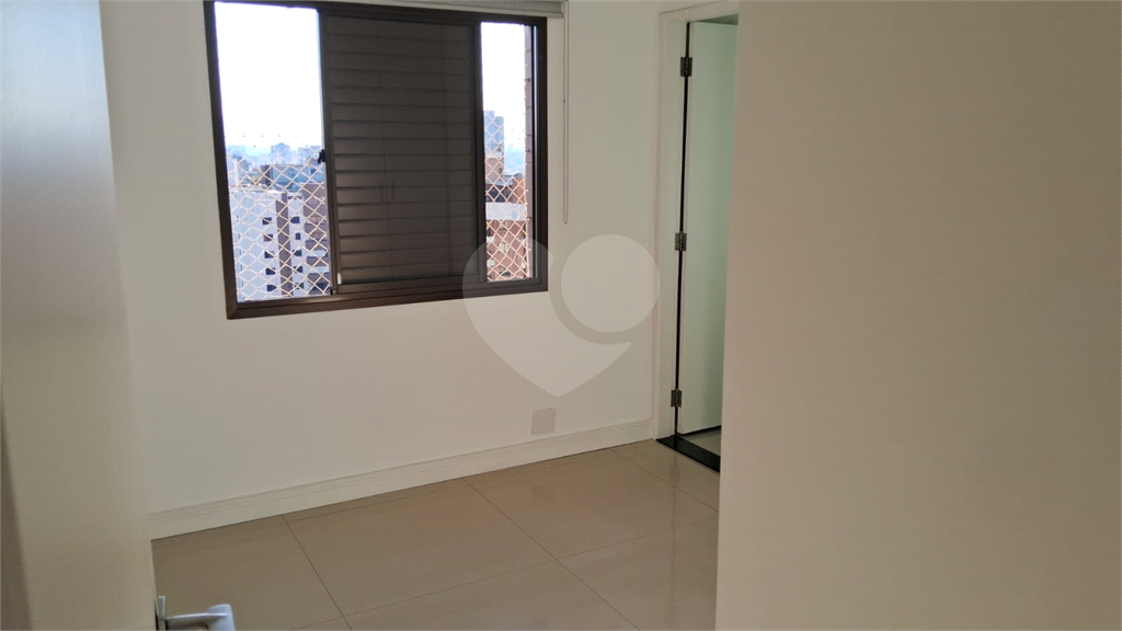 Rua Tranquila, Andar Alto, Próximo à Av. Sumaré