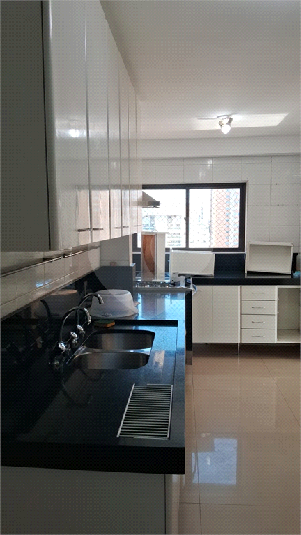 Rua Tranquila, Andar Alto, Próximo à Av. Sumaré