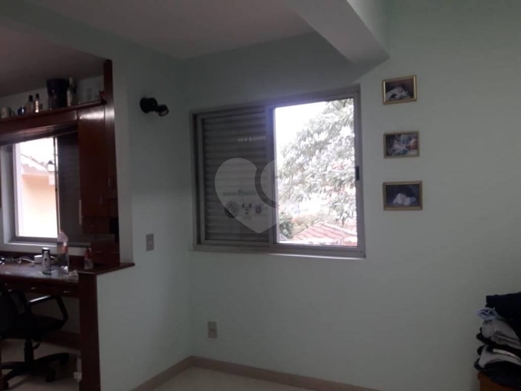 HORTO FLORESTAL - SOBRADO COM 06 DORS/02 SUITES E 05 VAGAS - LAZER CLUBE - UM ESPETÁCULO!