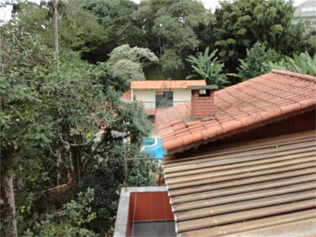HORTO FLORESTAL - SOBRADO COM 06 DORS/02 SUITES E 05 VAGAS - LAZER CLUBE - UM ESPETÁCULO!