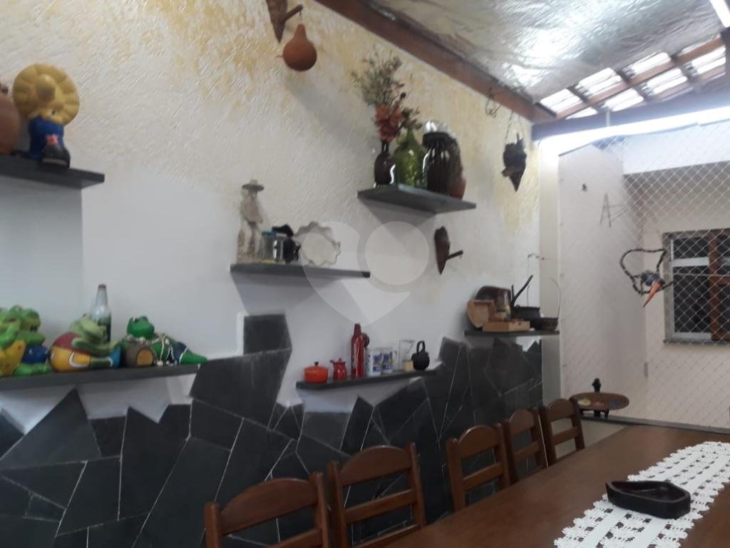 HORTO FLORESTAL - SOBRADO COM 06 DORS/02 SUITES E 05 VAGAS - LAZER CLUBE - UM ESPETÁCULO!