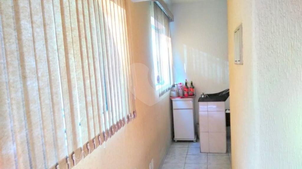 Sobrado espaçoso de esquina no bairro da Mooca!