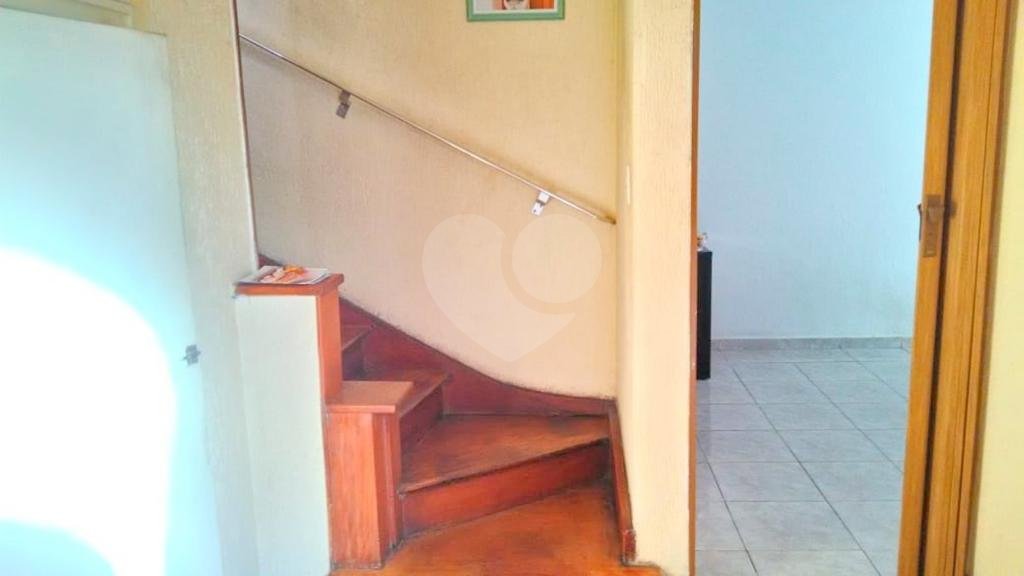Sobrado espaçoso de esquina no bairro da Mooca!