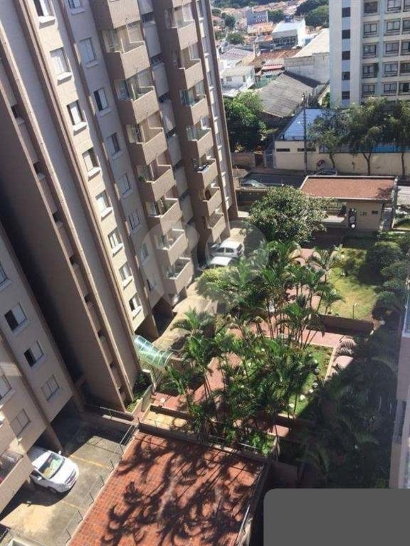 Apartamento no bairro do Limão com 1 dormitório, sala com sacada