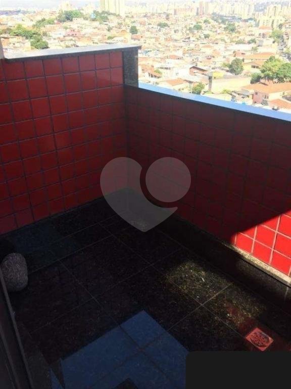 Apartamento no bairro do Limão com 1 dormitório, sala com sacada