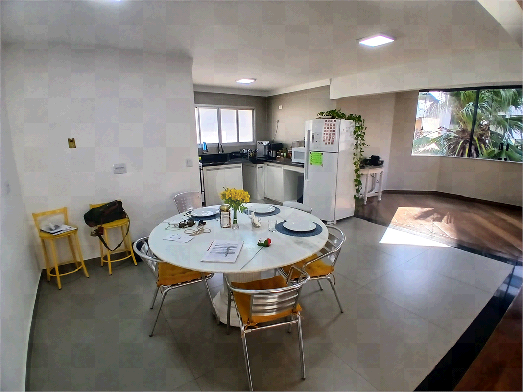 Apto Perdizes 4 dormitórios 3 suítes