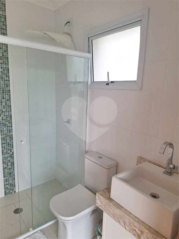 Luxuosa Casa em São Roque: 5 Suítes, Vista Panorâmica e Lazer Completo