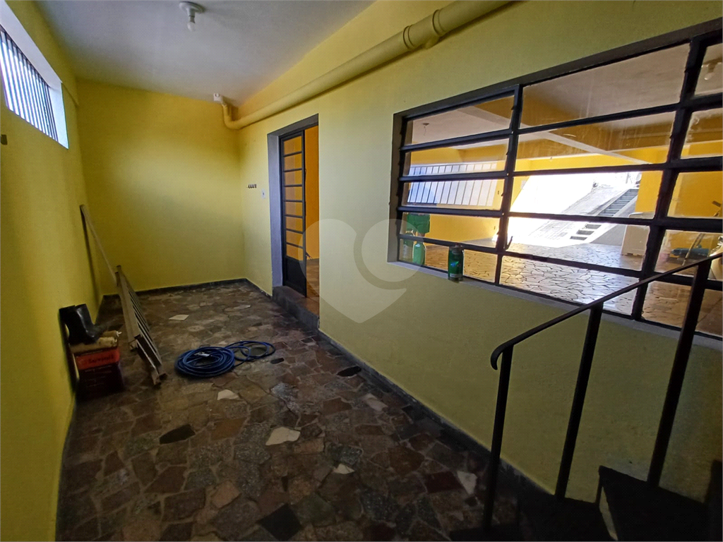 Sobrado em Terreno 10 X 42 à Venda com 3 Dormitórios - Vila Isolina Mazzei - SP