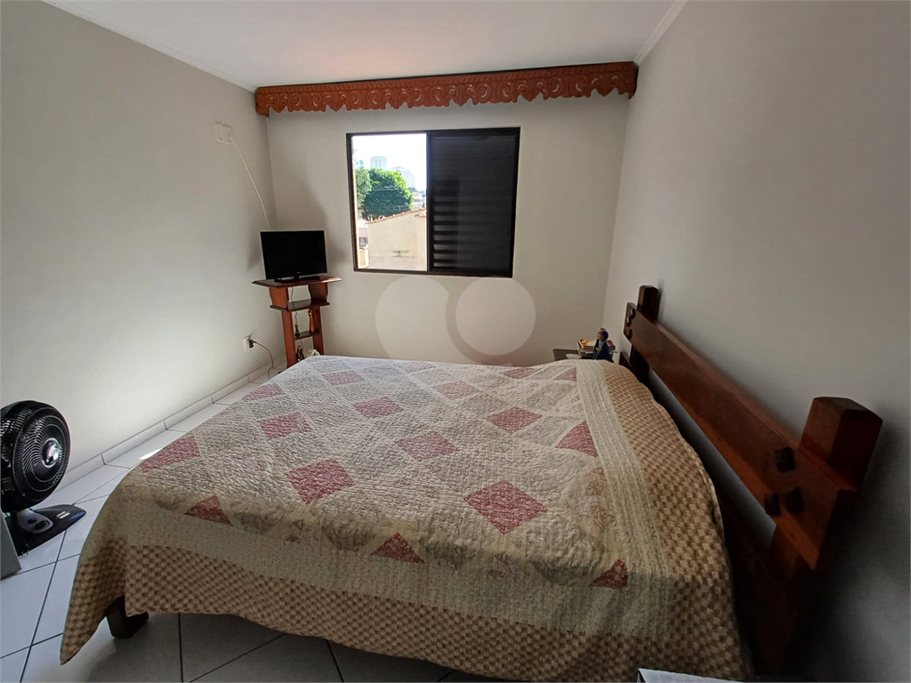 Sobrado em Terreno 10 X 42 à Venda com 3 Dormitórios - Vila Isolina Mazzei - SP