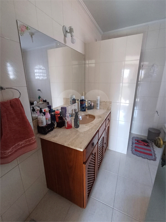 Sobrado em Terreno 10 X 42 à Venda com 3 Dormitórios - Vila Isolina Mazzei - SP