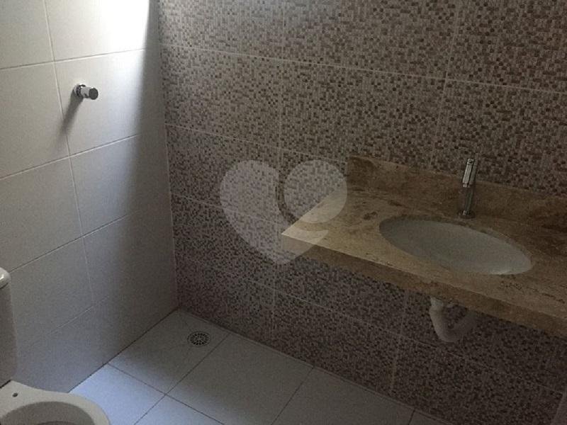 Sobrado em condomínio fechado no Jaçanã.