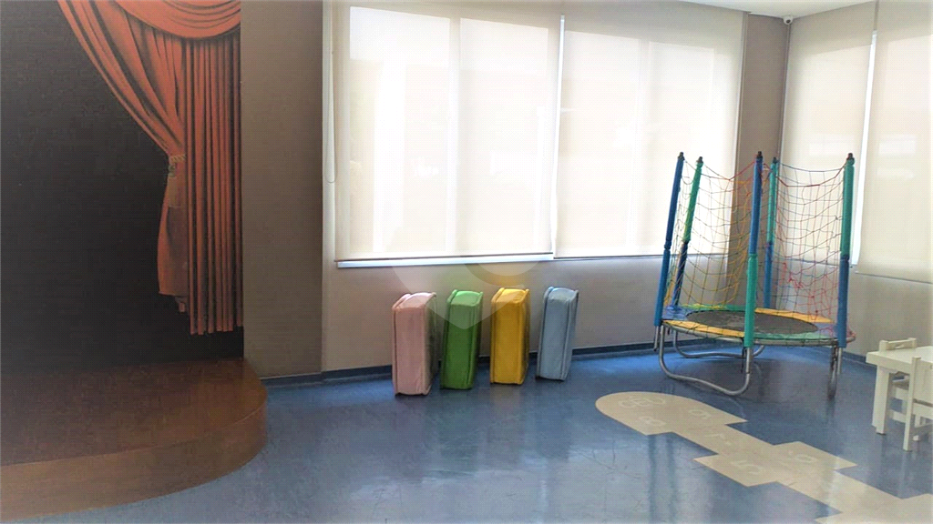 APARTAMENTO em SANTANA