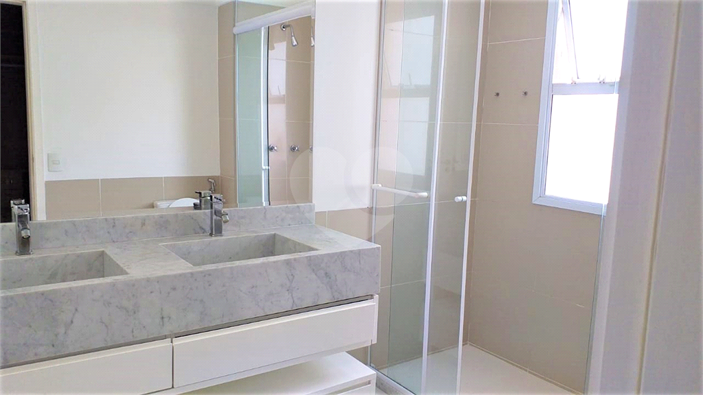 APARTAMENTO em SANTANA
