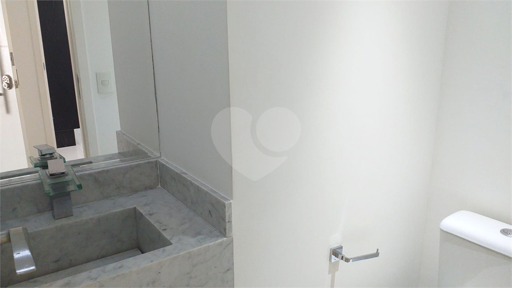 APARTAMENTO em SANTANA